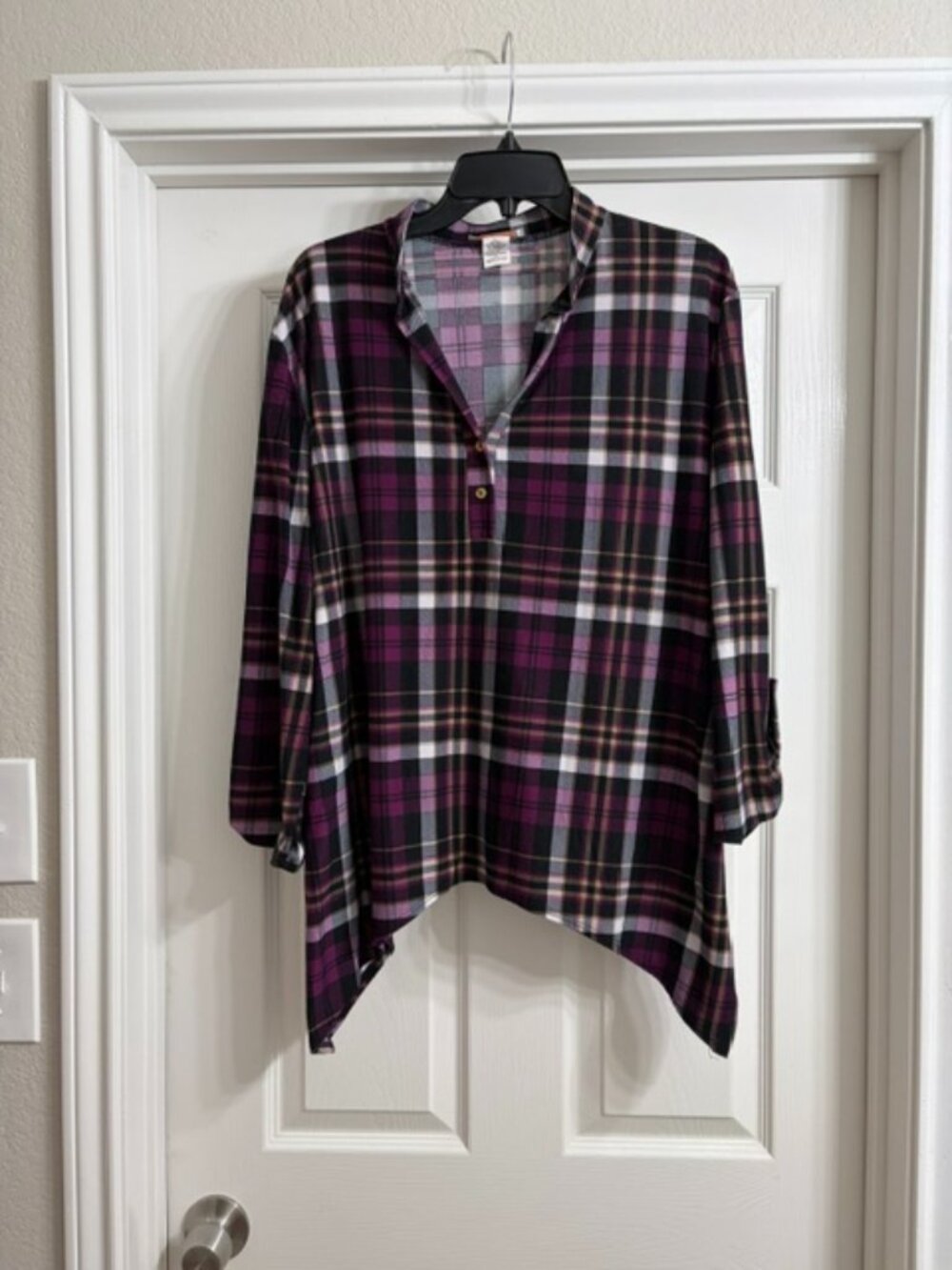 Claudia Richard Brand Women's Multi-Color Plaid Blouse, Size 3X